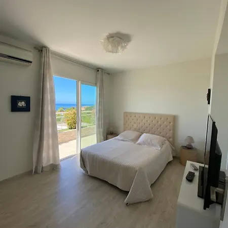 Vizzavona Piscine Et Jacuzzi * Ajaccio (Corsica)