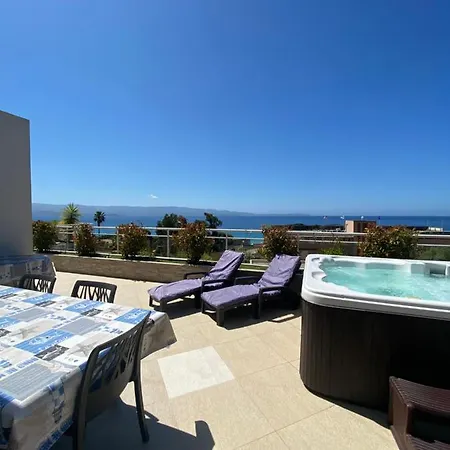 Vizzavona Piscine Et Jacuzzi Ajaccio (Corsica)