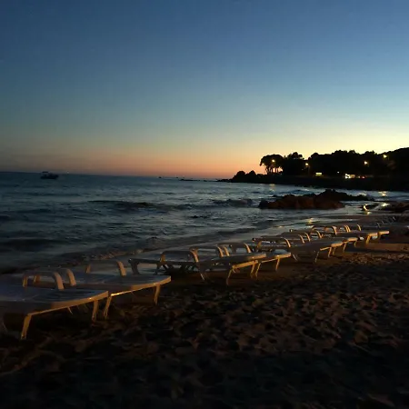 Vizzavona Piscine Et Jacuzzi * Ajaccio (Corsica)