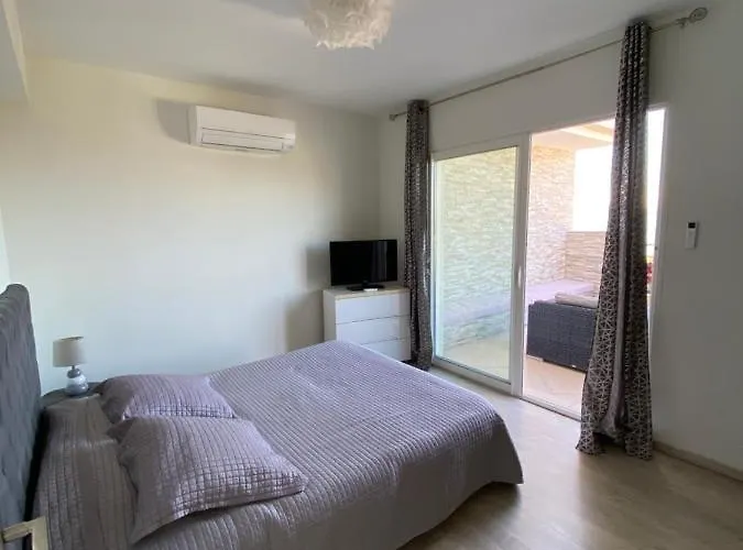 Vizzavona Piscine Et Jacuzzi *