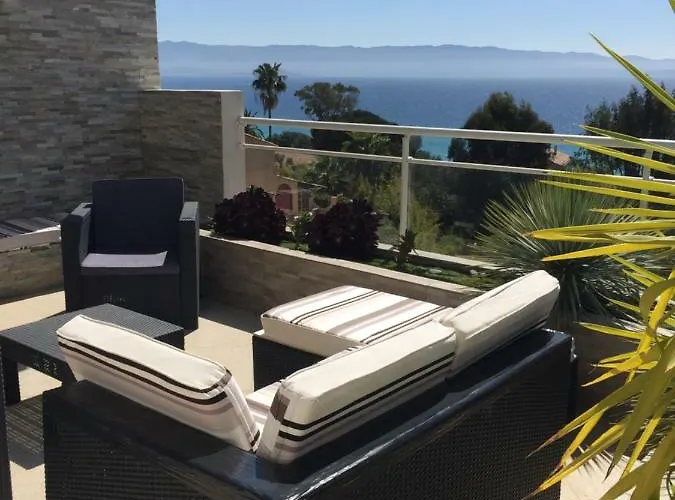 Villa Vizzavona Piscine Et Jacuzzi Ajaccio (Corsica)